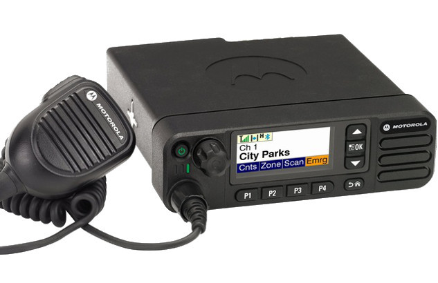 Цифрова професійна рація Motorola DM4601e UHF AES (Нова)
