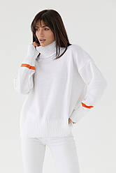 Жіночий светр з коміром стійка в кольорах