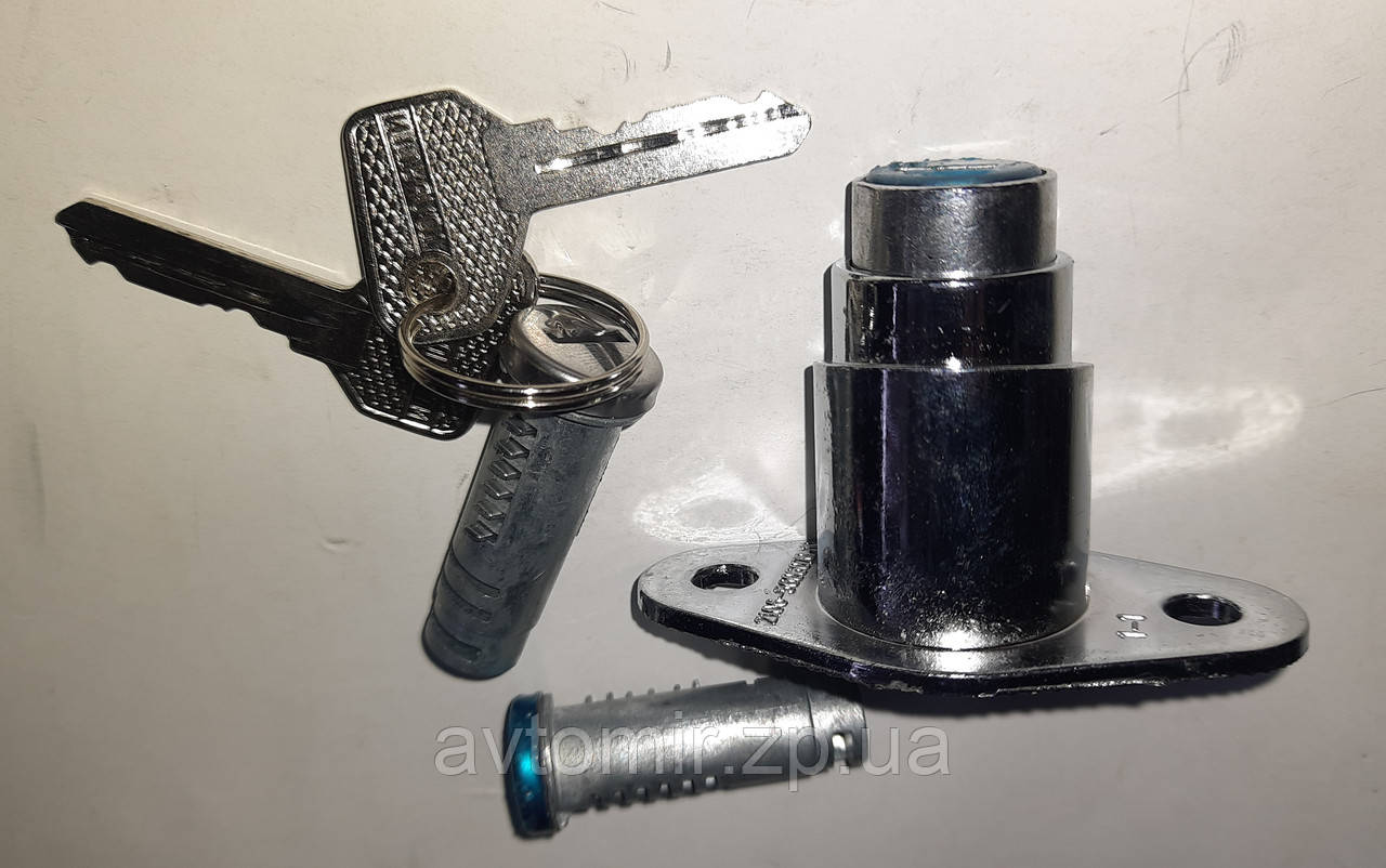 Личинки замків дверей ВАЗ 2103,2106 + замок багажника комплект