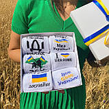 Білі демісезонні чоловічі шкарпетки у подарунковій упаковці з українською символікою 40-45 6 пар, фото 6