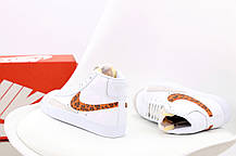 Жіночі Кросівки Nike Blazer High 77 White Jaguar / Найк Блейзер 77 Ягуар Високі Білі з Помаранчевим, фото 4