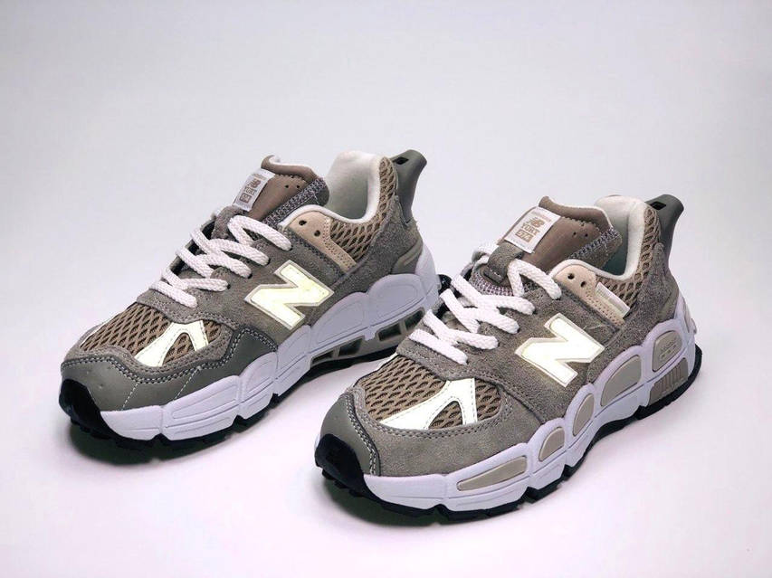 Salehe Bembury × New Balance 574 Yurt Женские кроссовки New Balance 574 Yurt Salehe Bembury Shark