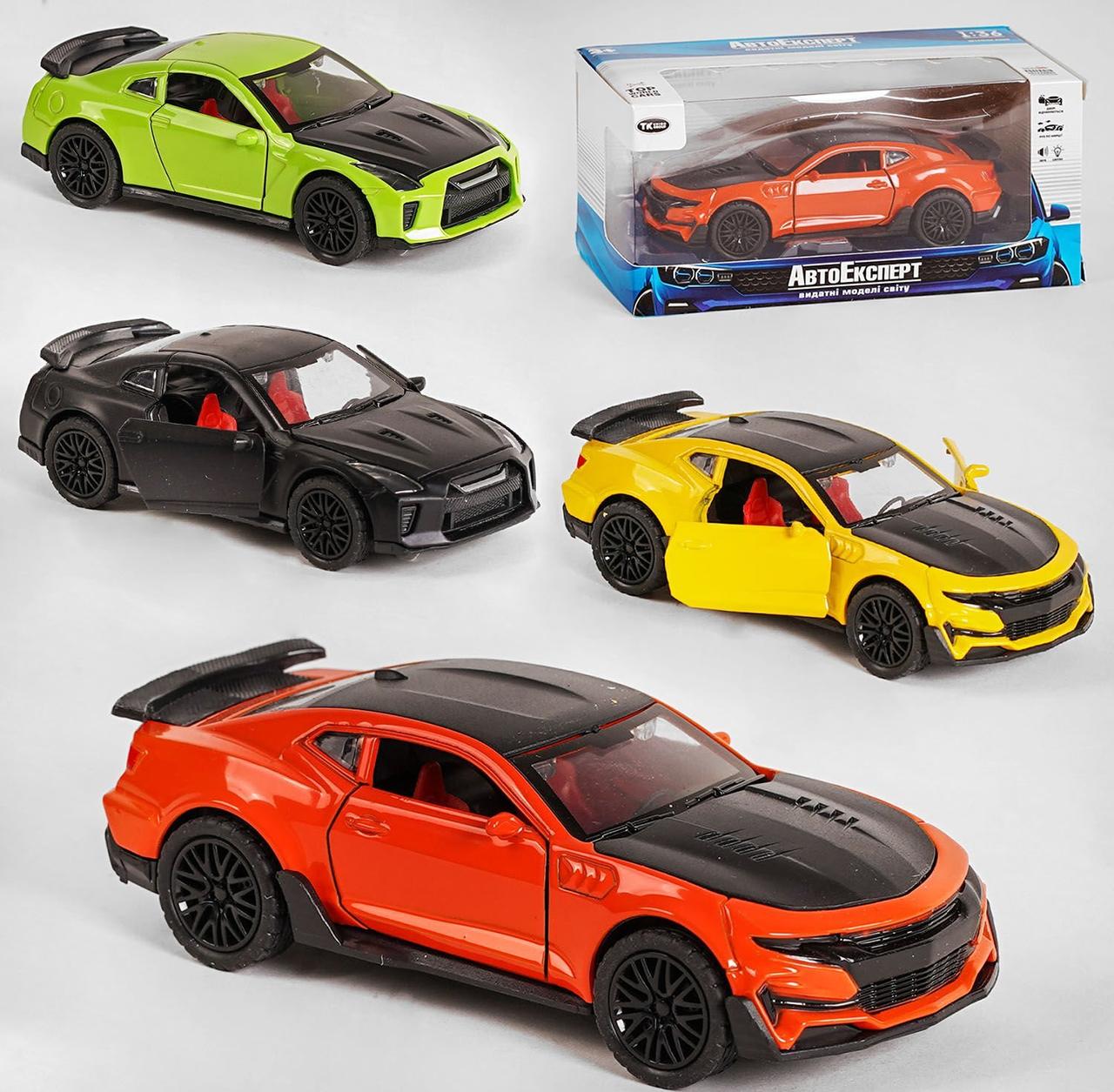 Машинка Chevrolet Camaro Nissan GTR 1:36, світло, звук, інерція, у коробці 16 х 7 х 7 см