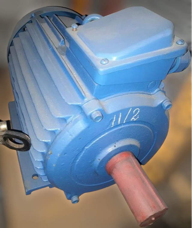 електродвигун 4АМ132М2 ціна