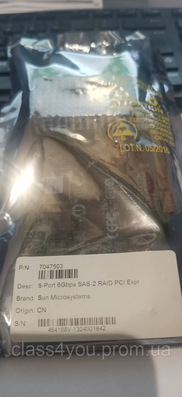 Купить Карта адаптер SUN Oracle 7047503 SGX-SAS6-R-INT-Z 8-Port 6Gbps ...