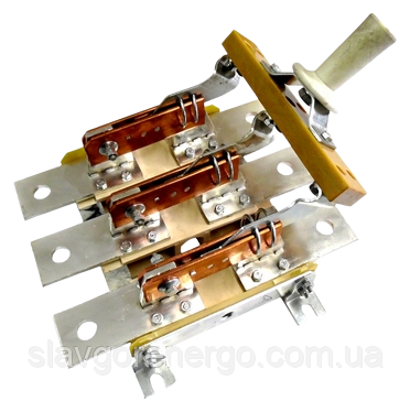 Роз'єднувачі РЕ19-43-211100 1600А (переднього приєднання двополюсний з центральною рукояткою ІС), фото 1