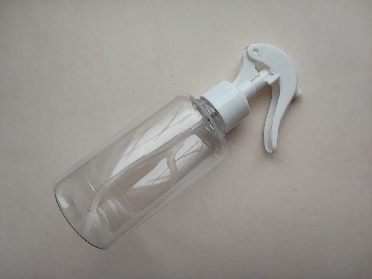 200 - 215 мл ПЕТ з мінітригером, для антисептика 28/410 кругла пляшка, флакон, ємність пластикова