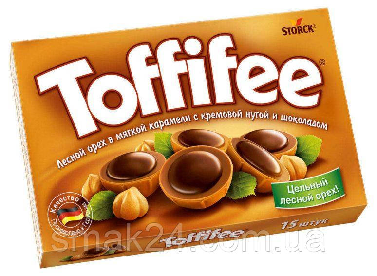 Цукерки Toffifee фундук у карамелі з кремовою нугою і шоколадом Німеччина 125г