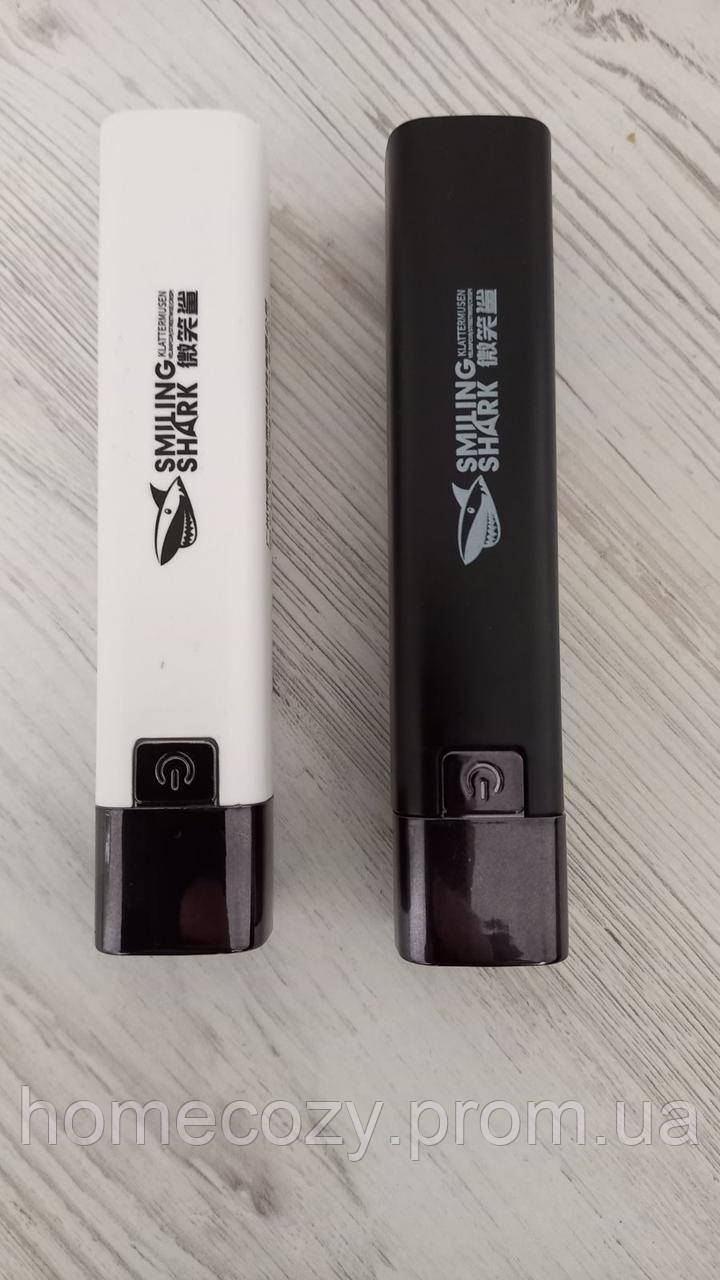 Портативный мини-фонарь Power Bank 2 в 1 - фото 1 - id-p1760123375