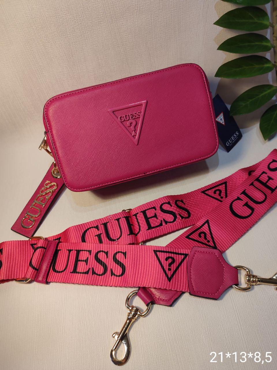 Жіноча сумка Guess, тканинний ремінь, рожева 21*13*8 см, 931356
