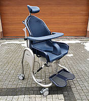 Б/У Крісло для купання дітей із ДЦП Schuchmann Boris Comfortable Toilet and Shower Chair Size 4 (Used)