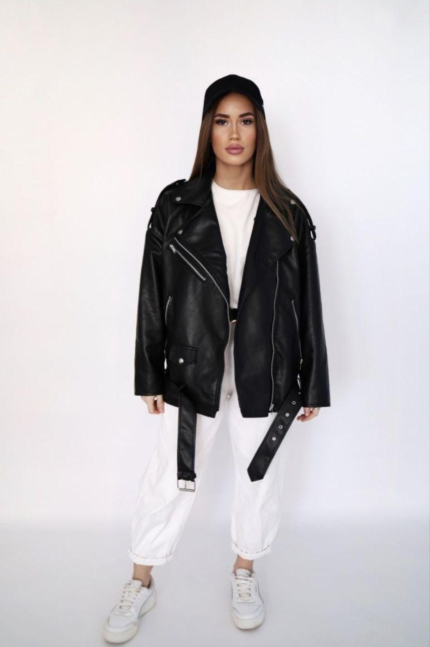 Жіноча чорна куртка-косуха в стилі оверсайз, фото 1