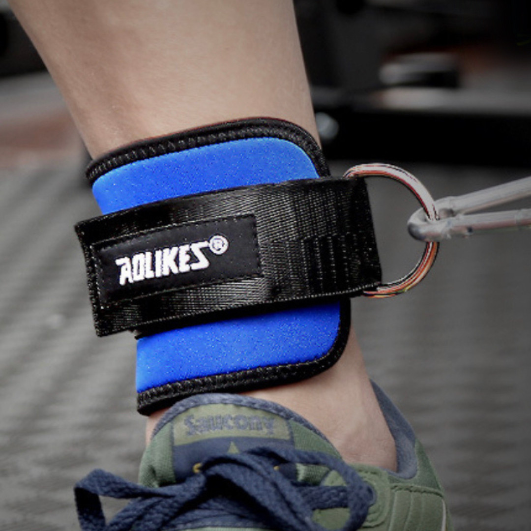 Спортивна манжета Aolikes на ногу для тяги на тренажері у чорно-синьому кольорі 1 шт.