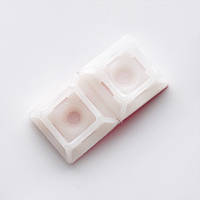 Майданчик універсальний 20х20 самокл. з отвором для стяжки шириною до 5мм біла (пач 50шт) ARPO