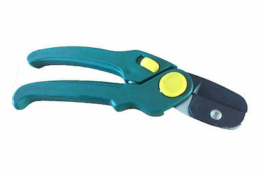 Секатор садовий