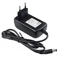 Блок питания в розетку LT в пластиковом корпусе 24W 12V 2А IP20 P-12-24-S 061002