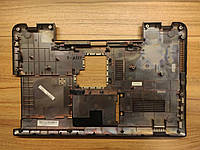 Нижняя часть корпуса корыто Toshiba Satellite L70-A-13C (1518-1)