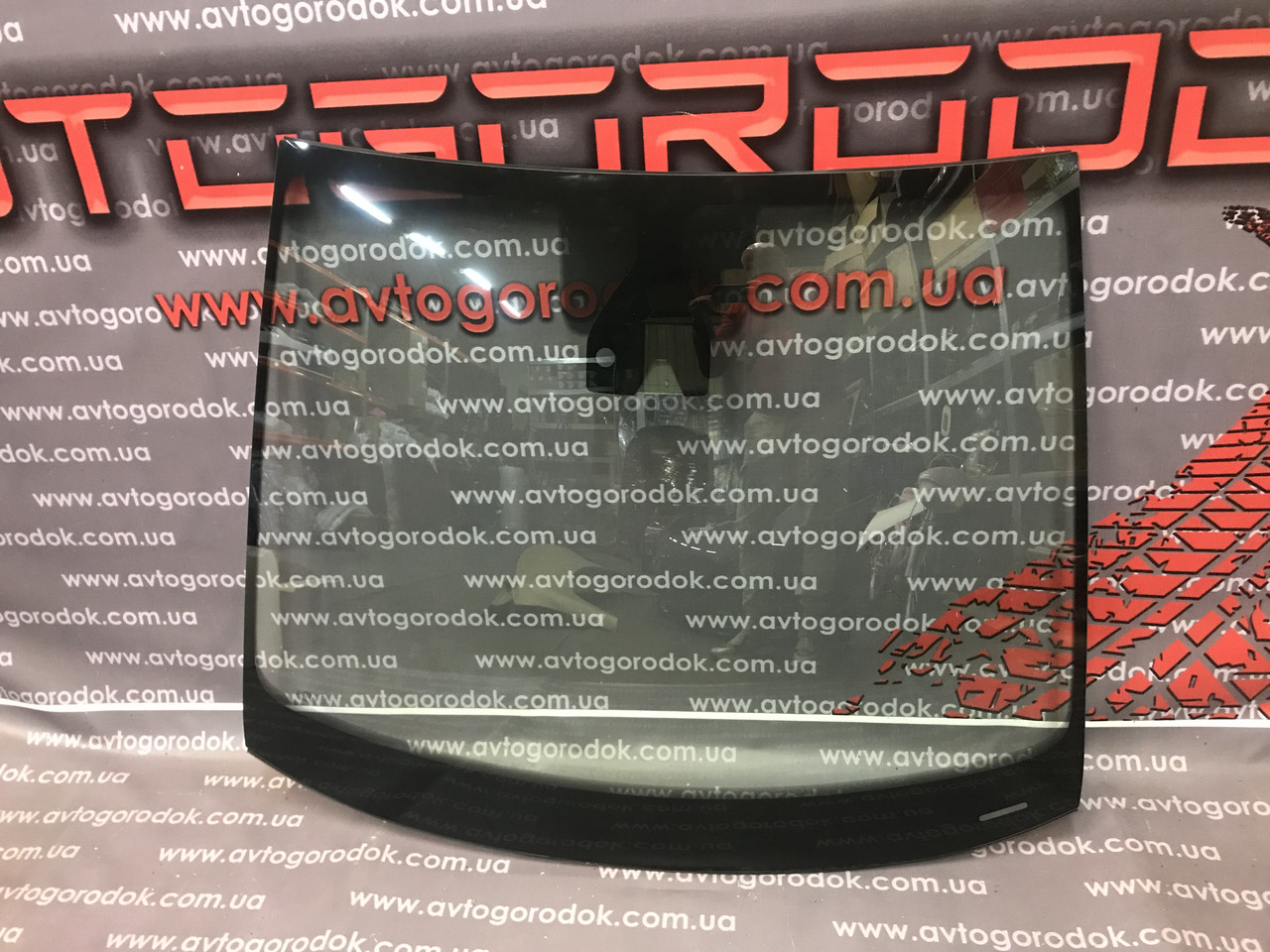 Скло лобове VW ID3