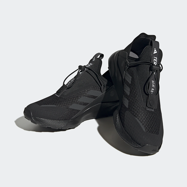 Slip on adidas nere clearance