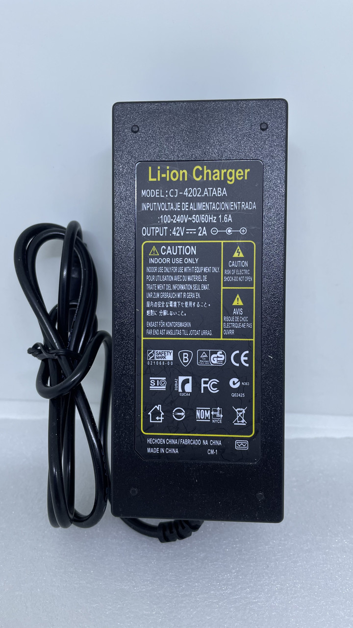 Блок питания Адаптер 42в 2,0А Зарядное устройство для гироскутера - фото 1 - id-p1160832519