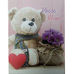 Фотоальбом дитячий "Ведмедик з мішечком квітів" 100 фото 10х15см.