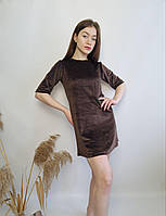 Жіноча велюрова нічна сорочка прямого фасону шоколадного кольору