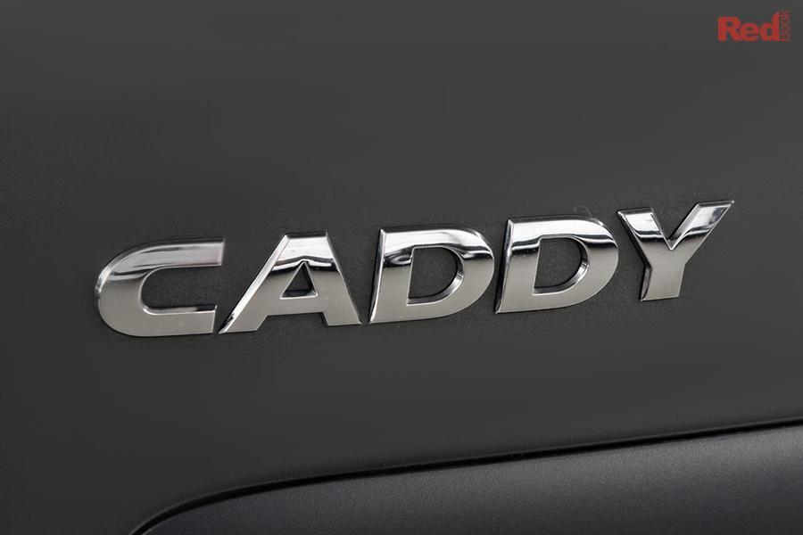 Шильдик емблема напис на багажник Volkswagen Caddy Фольцваген Кадді колір хром