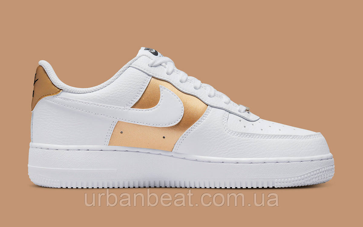 Кросівки Nike Air Force DD8959-105 38