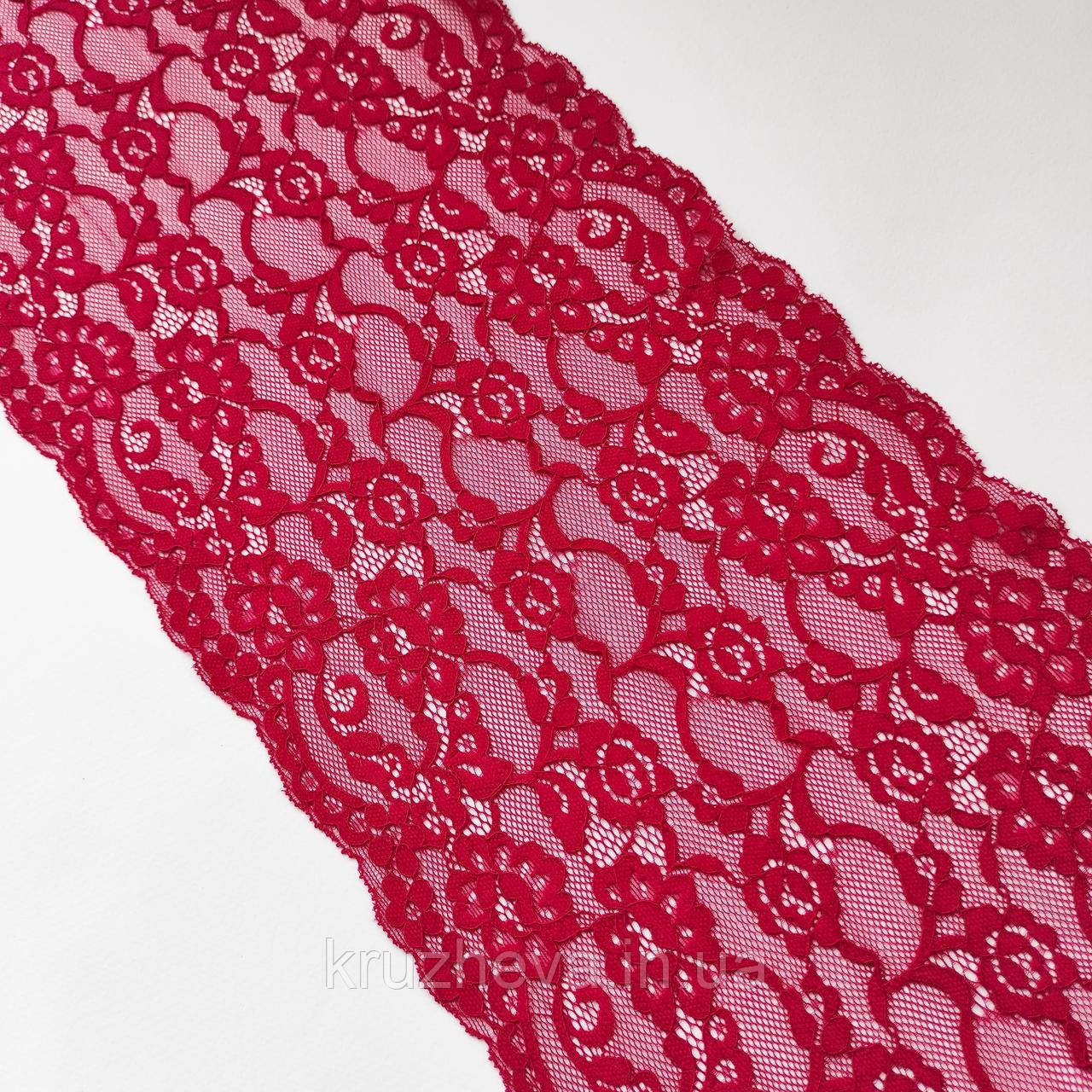 Стрейчеве (еластичне) мереживо червоного з малиновим відтінком кольору шириною 19,5 см.