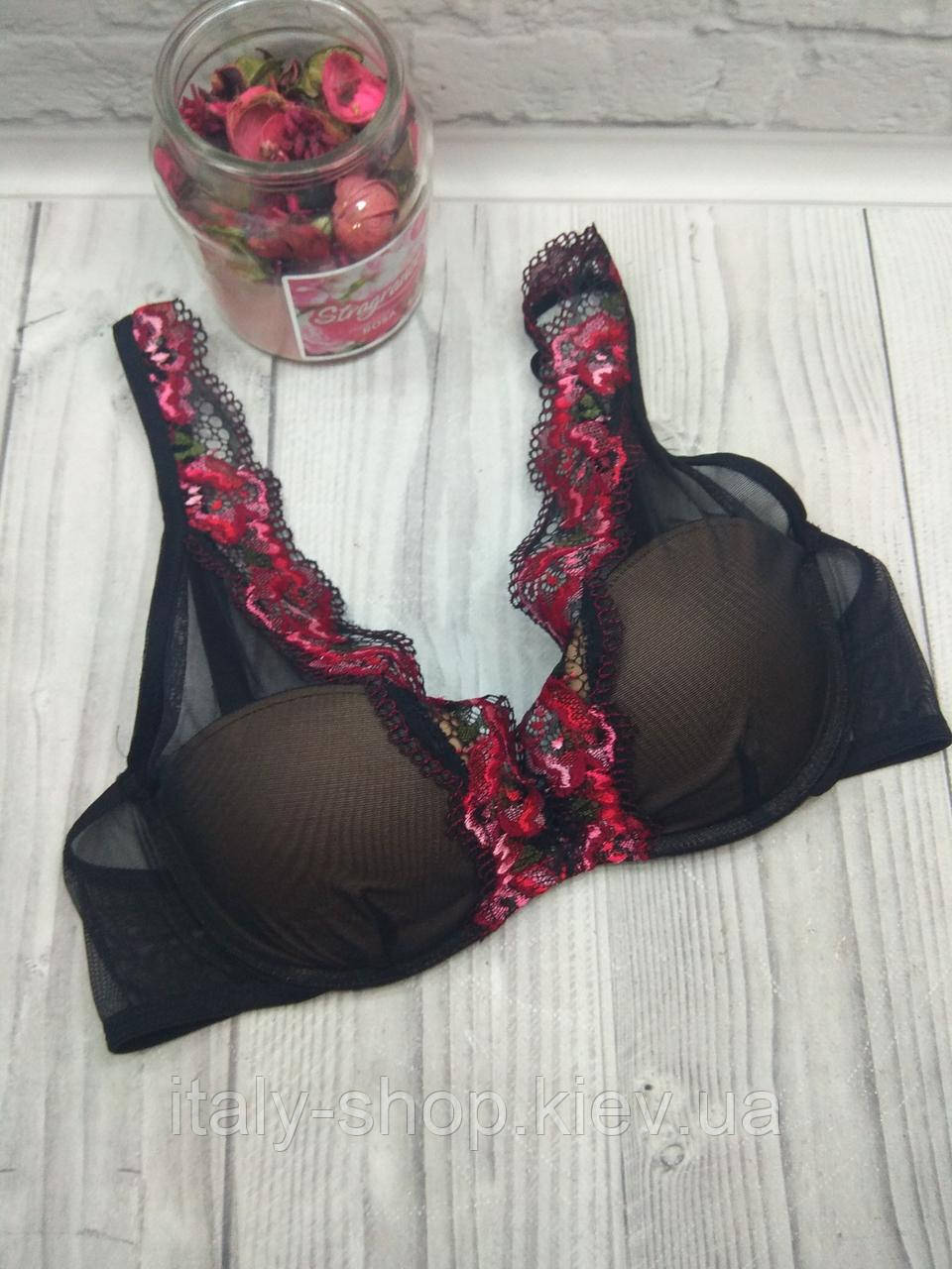 Бюстгальтер Intimissimi Giorgia 75В, Італія