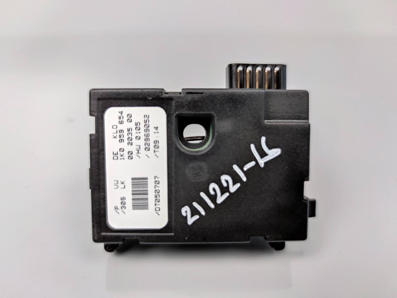 Датчик кута повороту керма 1K0959654 SKODA OCTAVIA A5