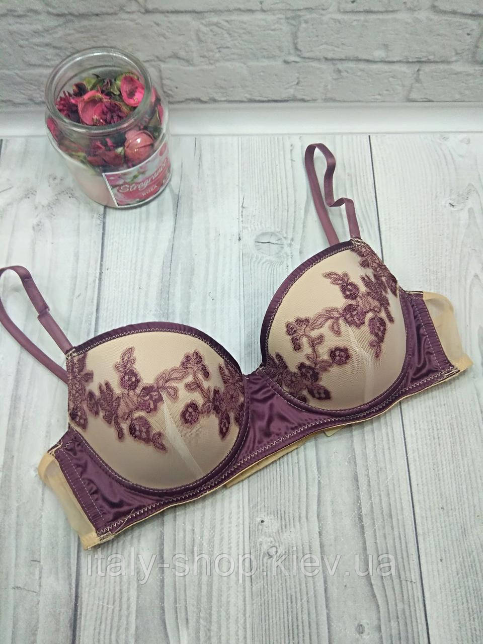 Бюстгальтер Intimissimi Sofia 90B, Італія