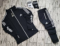 Мужской спортивный костюм Adidas плюс две пары носков Адидас 41-45 белые и черные