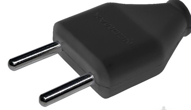 NX1107  Вилка плоска чорна Neomax
