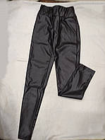 Штани для дівчинки, екошкіра, розмір 140, колір лише чорний.