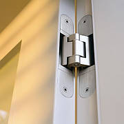 Петлі дверні та віконні