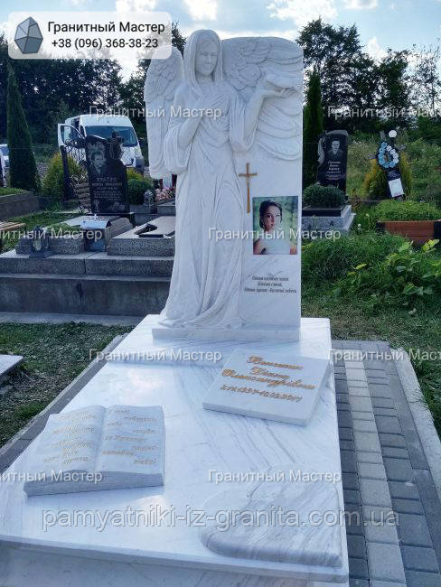Пам'ятник з мармуру № 215