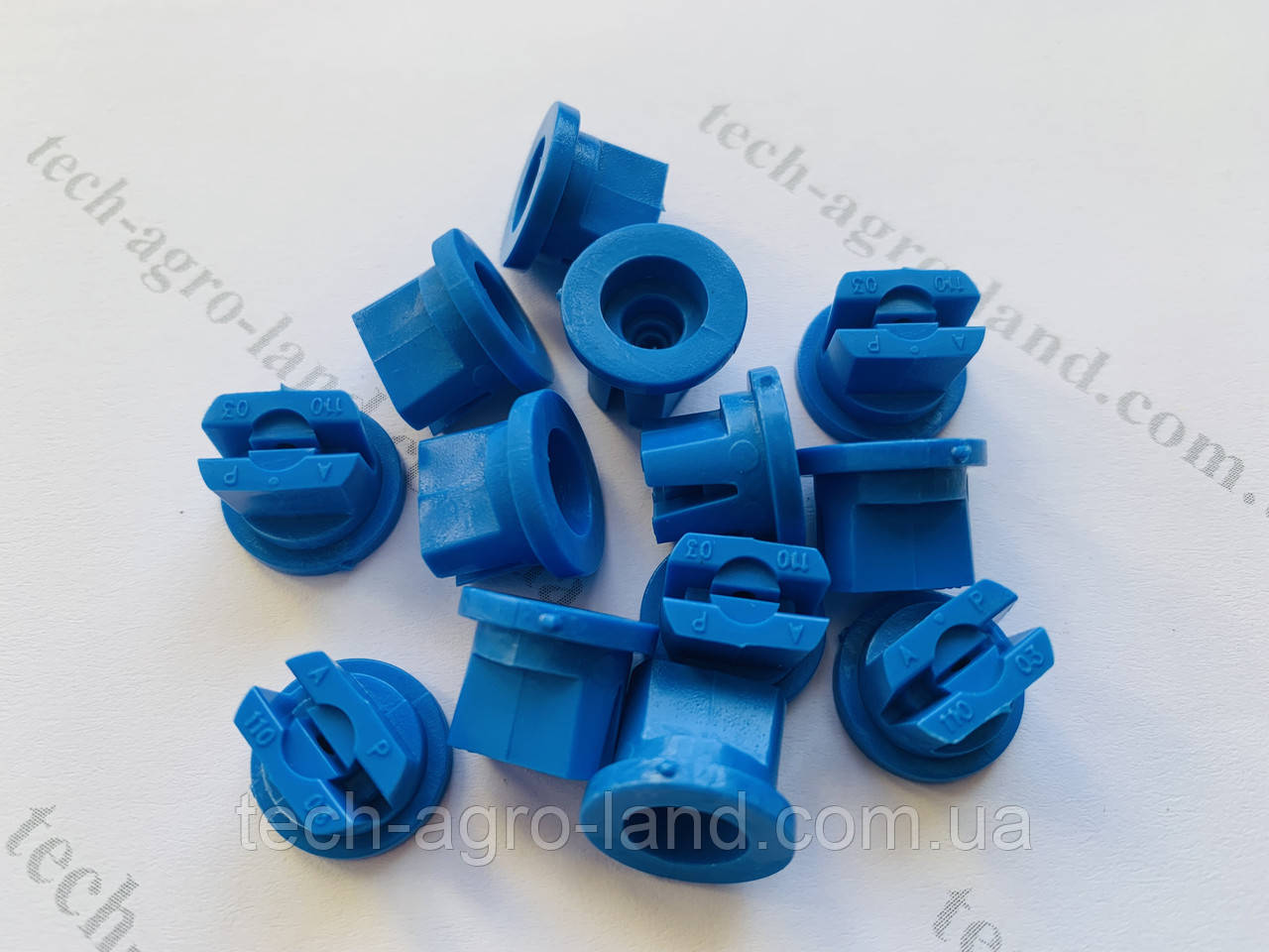 Розпилювач форсунки 03/110 Agroplast (синій) на обприскувач