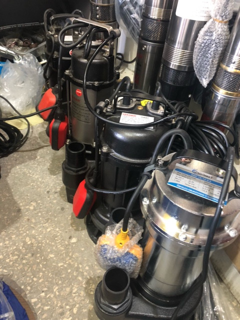 Насос дрен.-фек, корпус чавун WQD 20 -15-1,5 FREZA в подарунок 10 метрів шланга