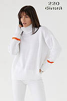 Стильний жіночий светр з високим комірцем 220 білий
