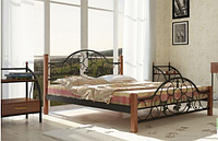 Двуспальная металлическая кровать на деревянных ножках Жозефина