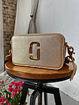 Жіноча сумка клатч Marc Jacobs The Snapshot Full Gold (золотиста) torba0081 стильна на текстильному ремені top, фото 5