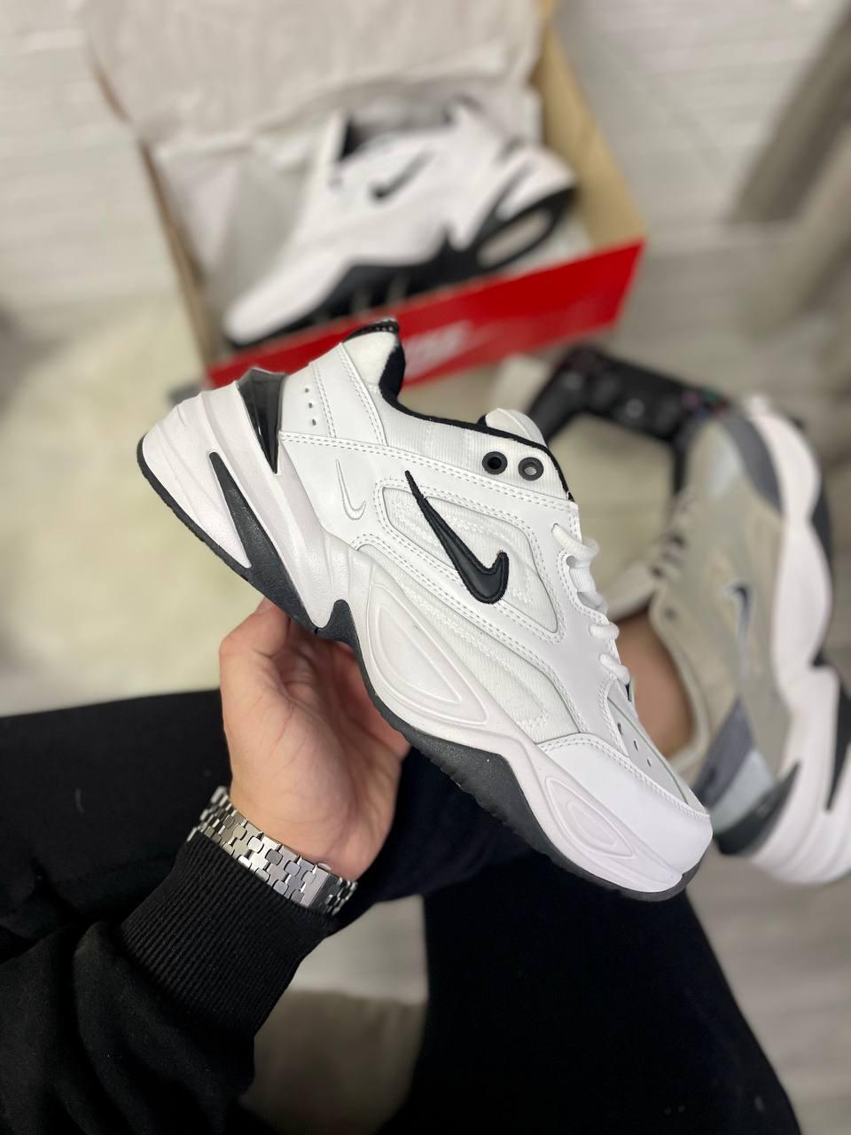 Чоловічі кросівки Nike M2K (білі з чорним) демісезонні стильні світлі кроси Ar99461 top