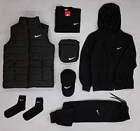 Комплект Nike Жилетка + Спортивный костюм + Футболка Кепка Сумка Носки черный | Набор весенний осенний Найк