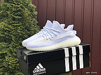 Женские кроссовки Adidas Yeezy Boost (белые) светлые модные тонкие кроссы В11441 cross