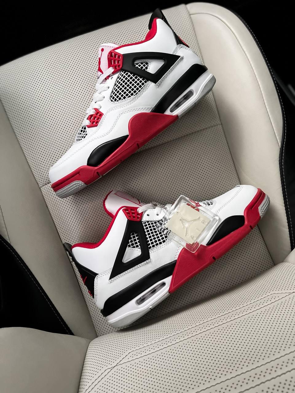 Чоловічі кросівки Nike Air Jordan Retro 4 Fire Red (білі з червоним і чорним) низькі осінні кроси NAJ040 top, фото 1