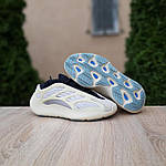 Чоловічі кросівки Adidas Yeezy 700 V3 Azael (бежеві з чорним) кроси рефлективи світяться неоном О10834 top, фото 3