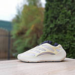 Чоловічі кросівки Adidas Yeezy 700 V3 Azael (бежеві з чорним) кроси рефлективи світяться неоном О10834 top, фото 6
