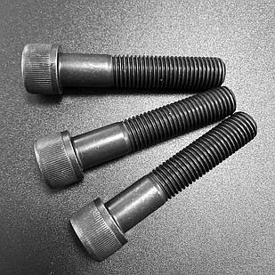 DIN 912 Болт під шестигранник 12.9 БП