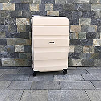 Дорожня валіза L КРЕМОВА ПОЛІКАРБОНАТ Wings AT01 Дорожній чемодан на 4 кола Дорожная сумка с ручкой
